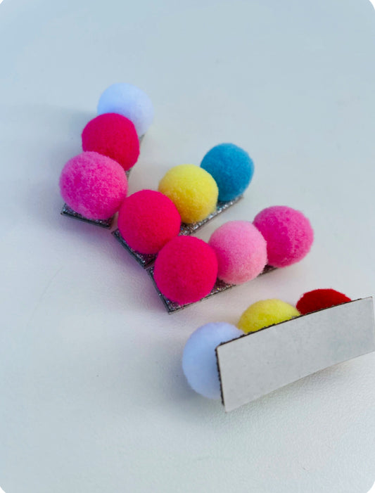 Tiara Pompom